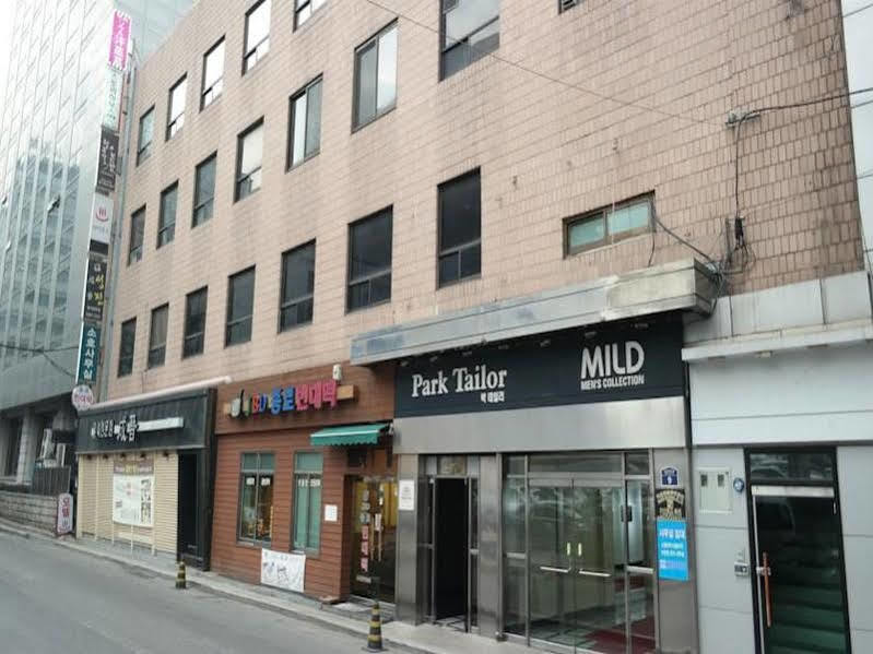 Storyhouse Myeongdong Hotel Seoul Exterior photo